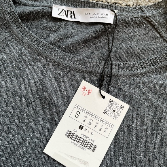 ZARA Shimmery Blouse - Picture 2 of 2